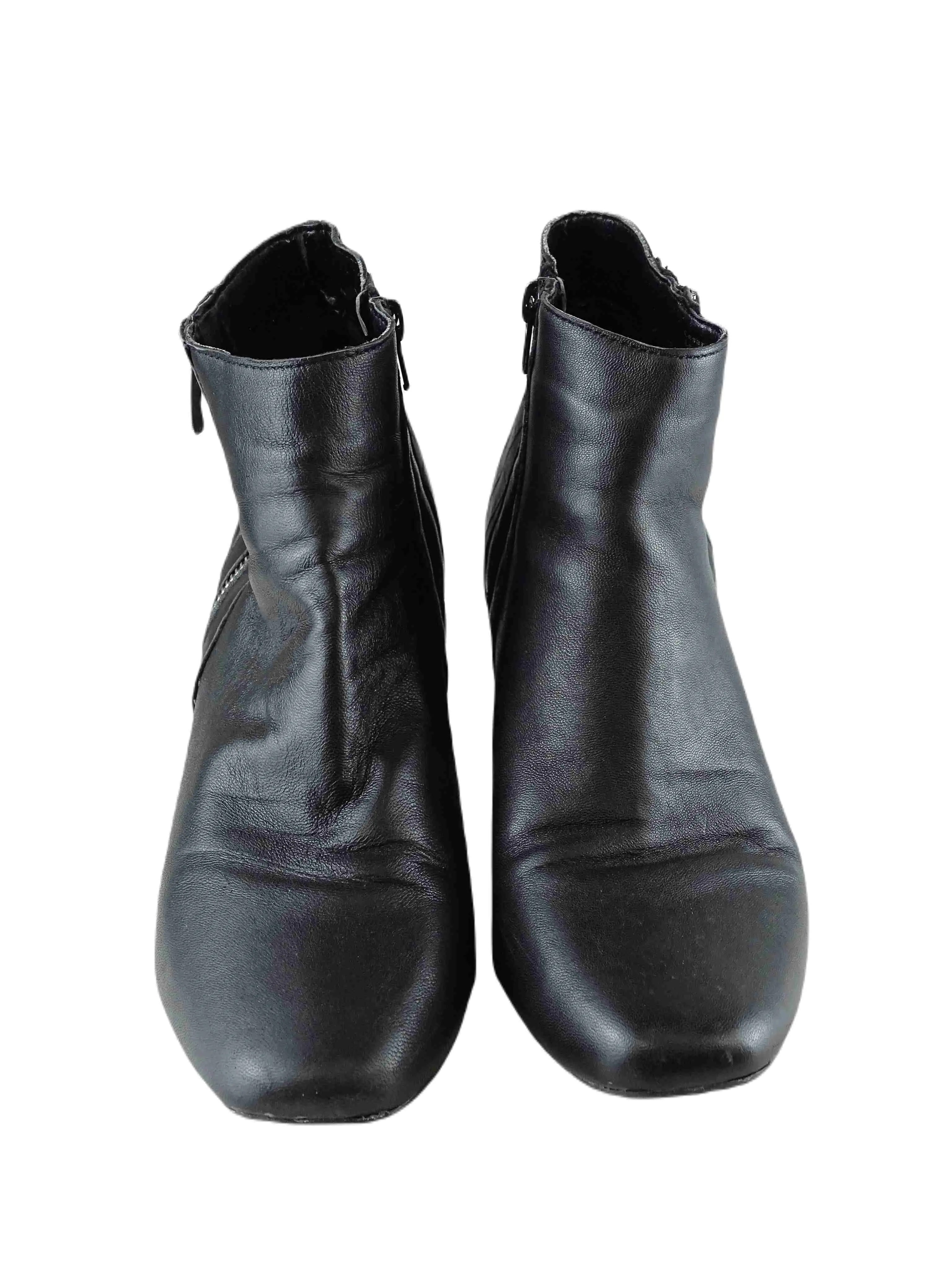 Airflex Black Ankle Boots AU/US 9 (EU 40)