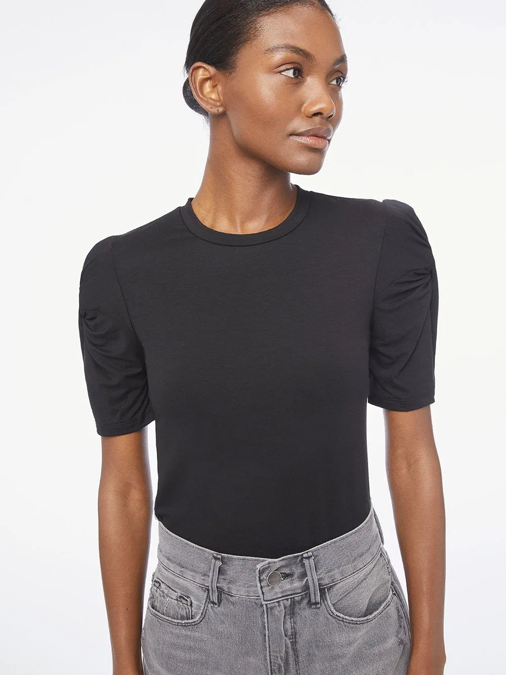 Frame - Twisted Sleeve Top in Noir