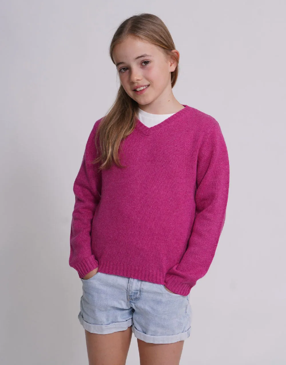 Girls 4-ply Winter V-Neck Jumper in Berry