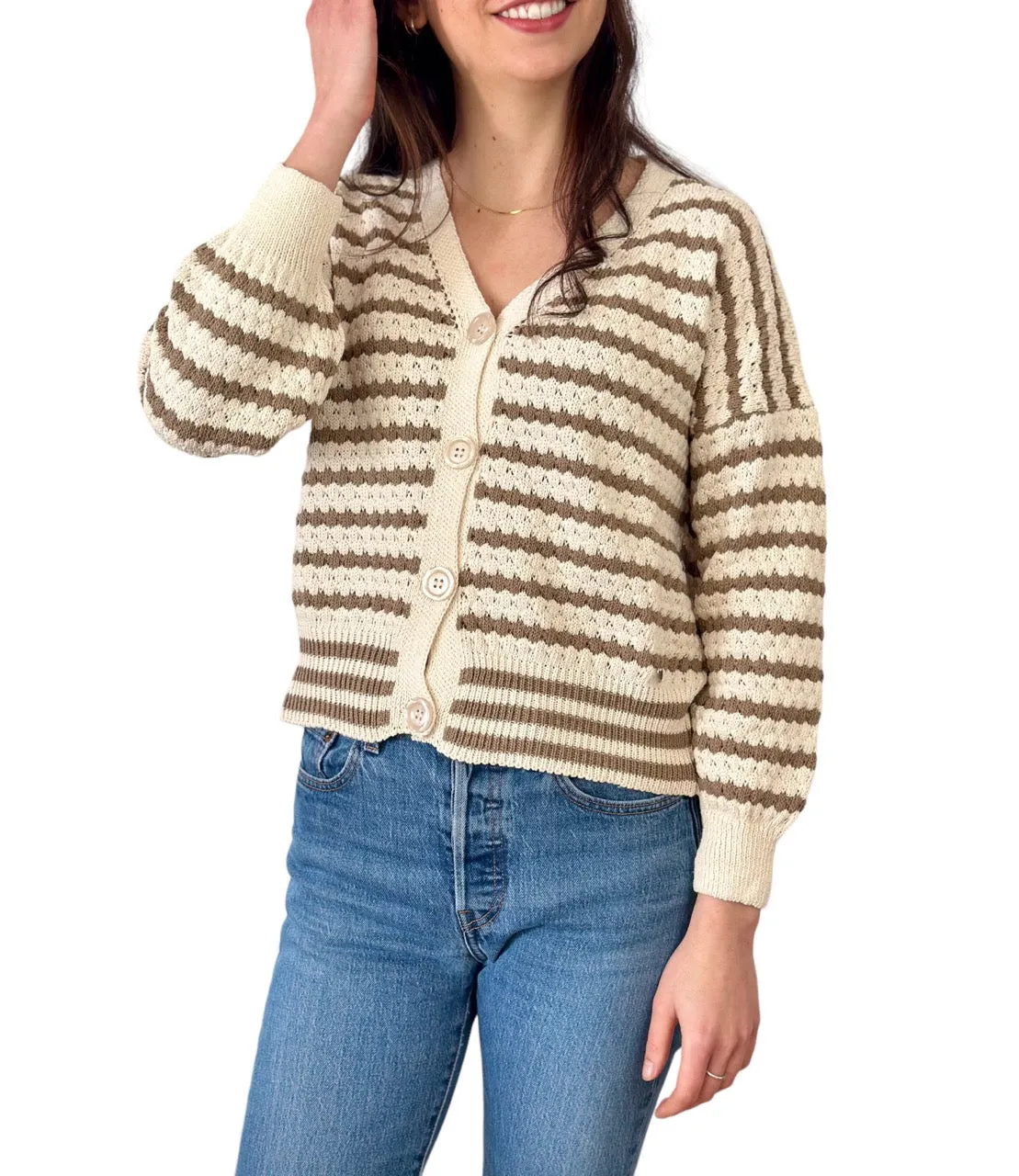 Please cream/ wood pullover