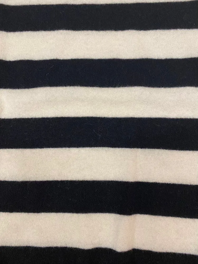 Vicolo cream black line cashmere pullover